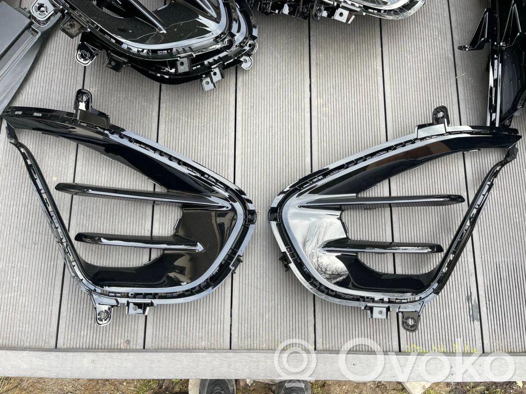 KIA Ceed Front bumper upper radiator grill 
