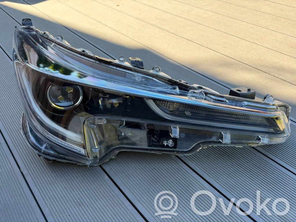 Toyota Corolla E210 E21 Scheinwerfer 