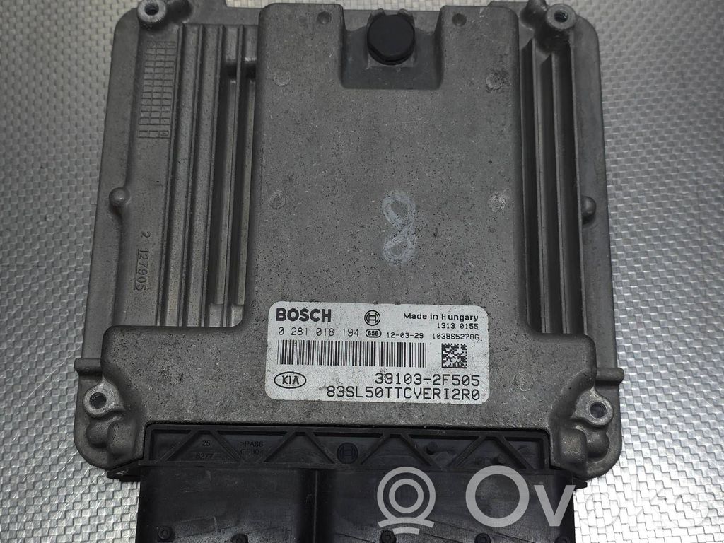 Engine control unit/module   391032F505