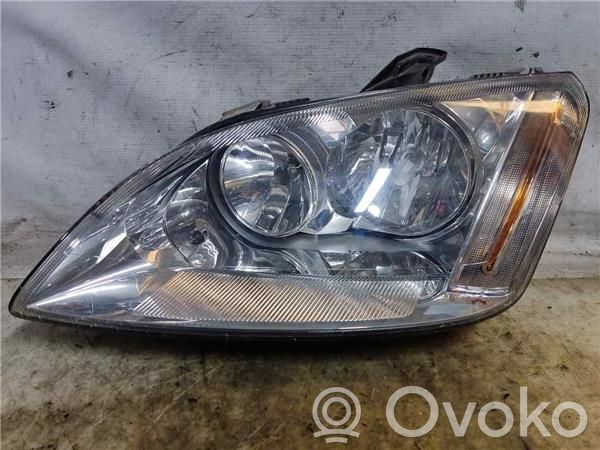Ford Focus C-MAX Etu-/Ajovalo 