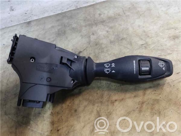 Interruptor del limpiaparabrisas   8A6T17A553AC