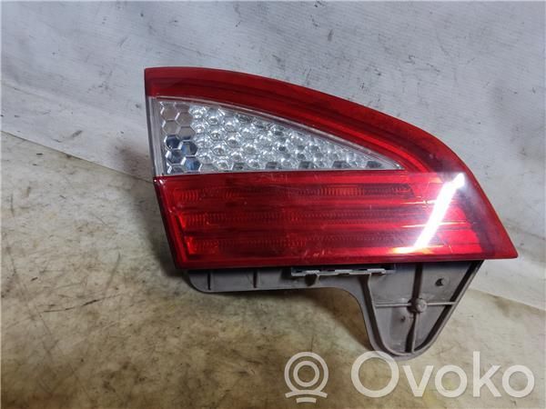 Ford Mondeo MK IV Żarówka lampy tylnej 