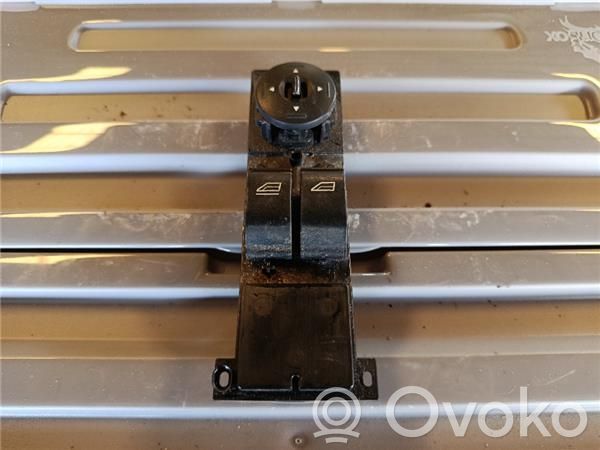 Electric window control switch   3M5T14529CE