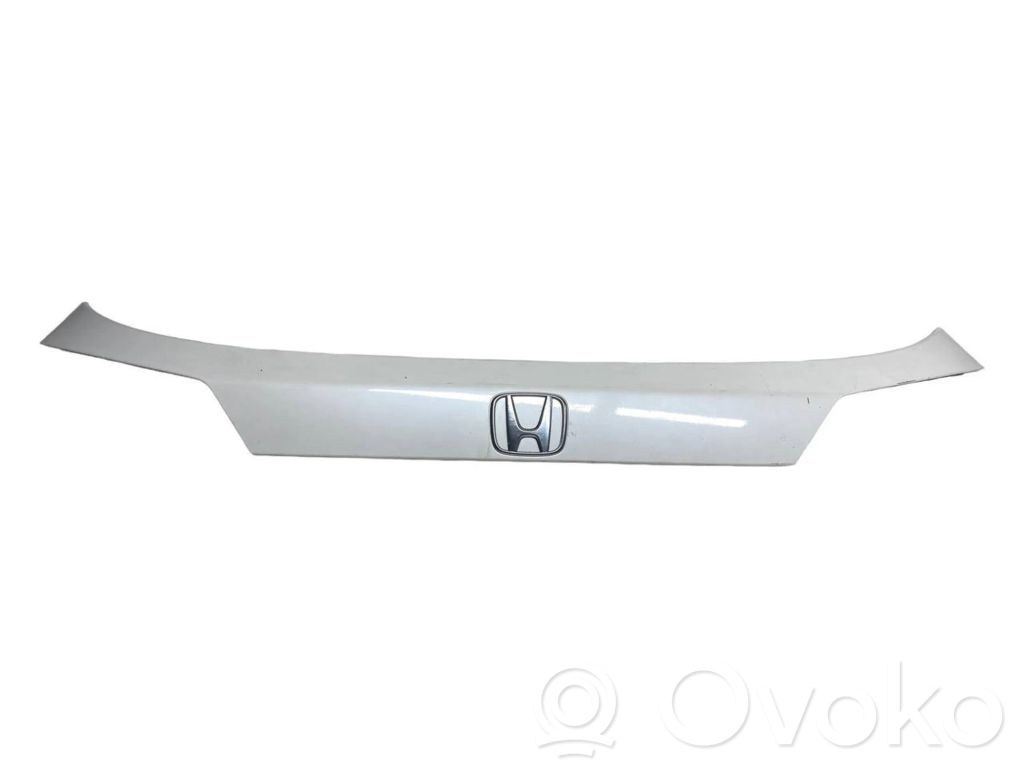 Honda HR-V Tailgate trim 