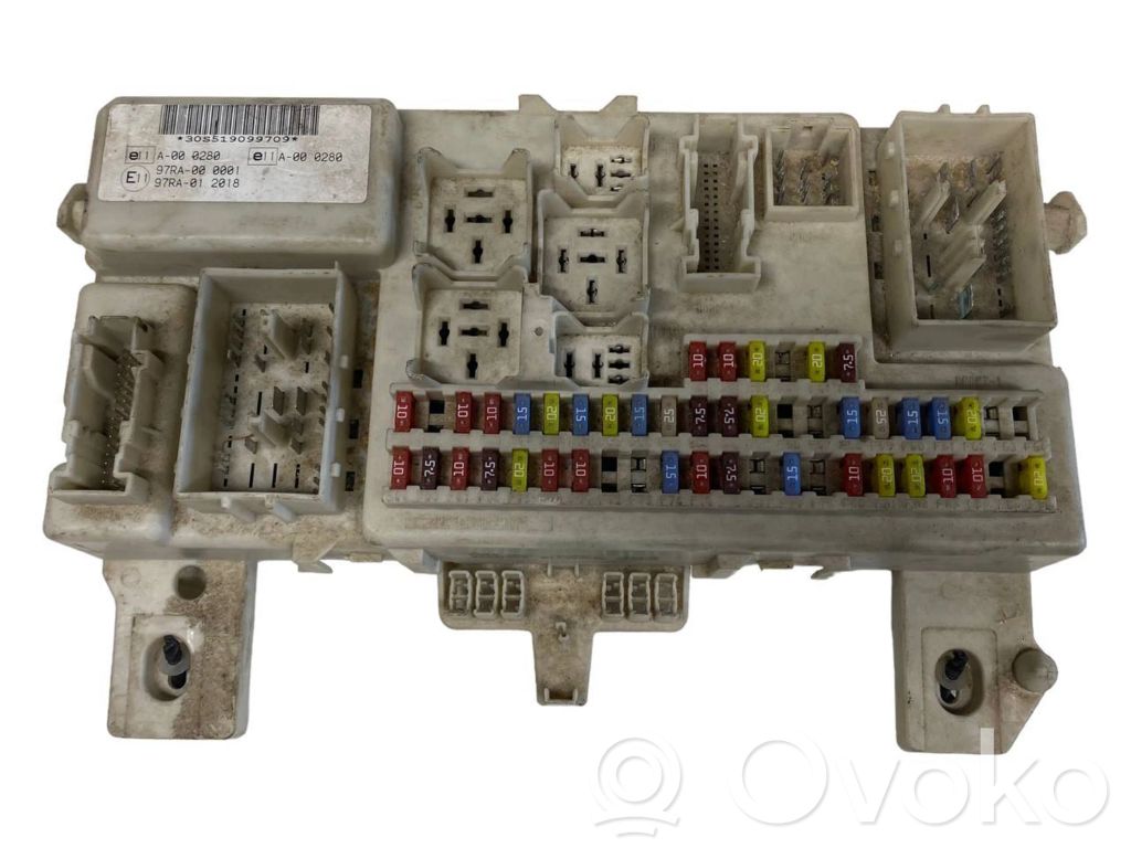 Ford Focus Fuse module 