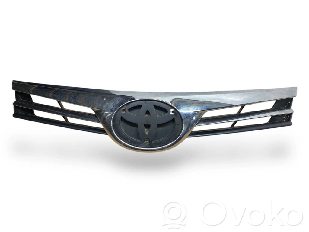 Toyota Corolla E160 E170 Maskownica / Grill / Atrapa górna chłodnicy 