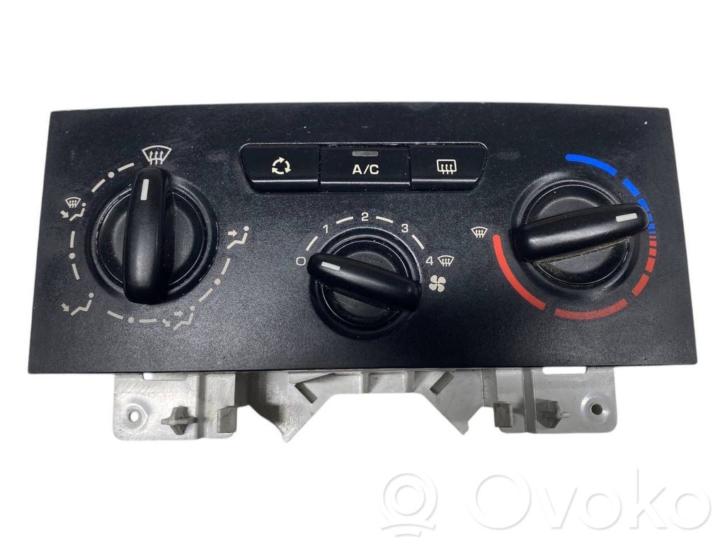 Citroen Berlingo Climate control unit 