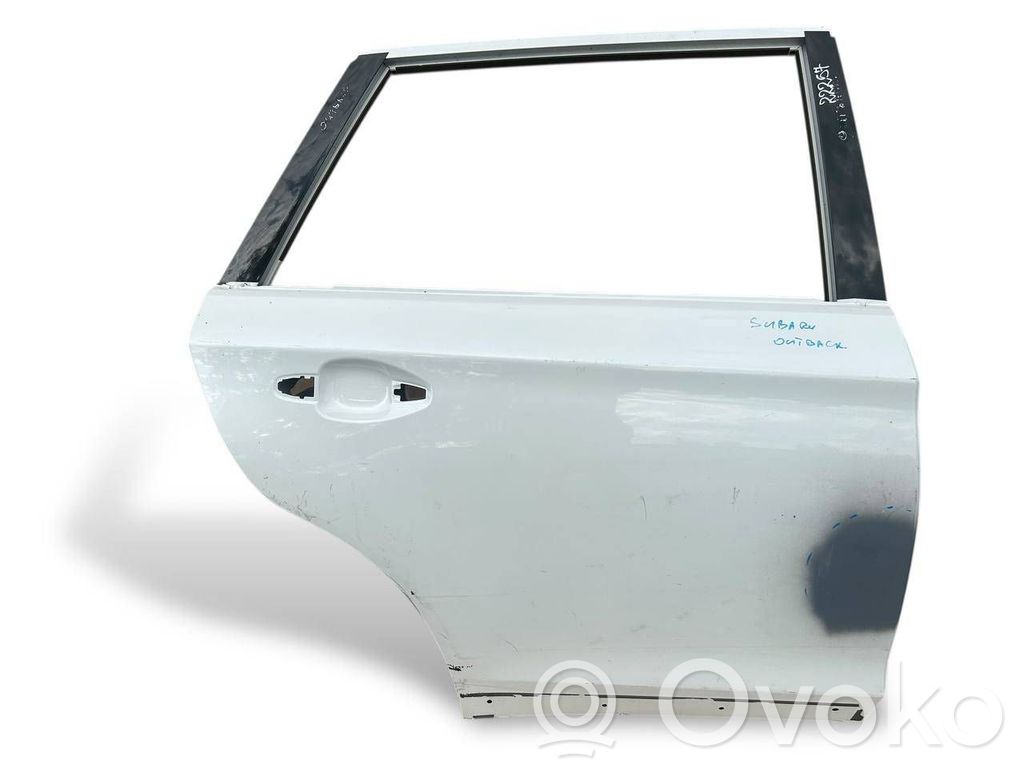 Subaru Outback (BS) Galinės durys 