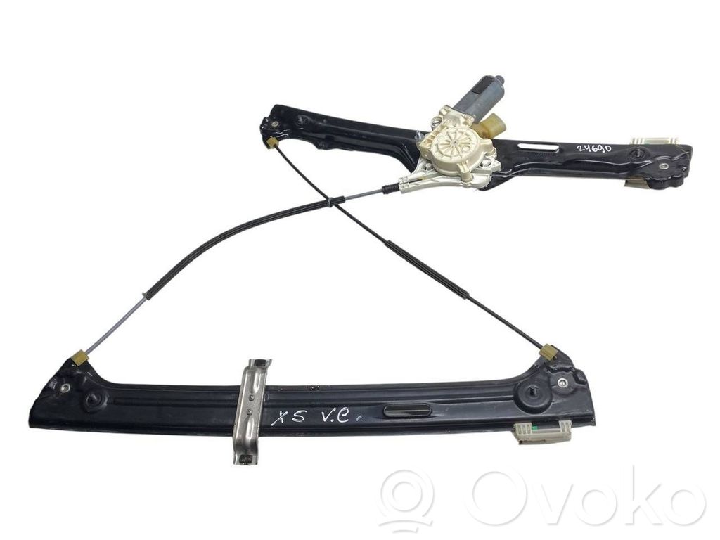 BMW X5 E70 Macara ușă față cu motor 