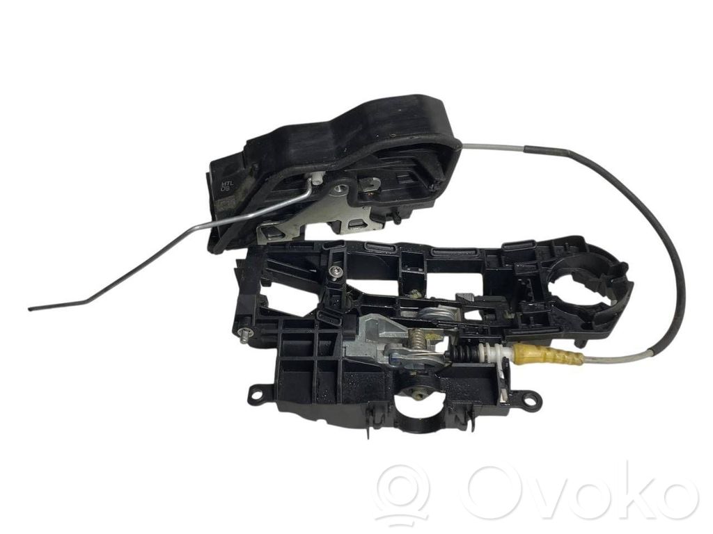 BMW 5 F10 F11 Zamek drzwi tylnych 