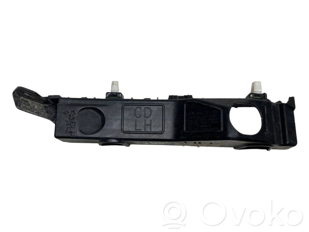 KIA Ceed Etupuskurin kannake 