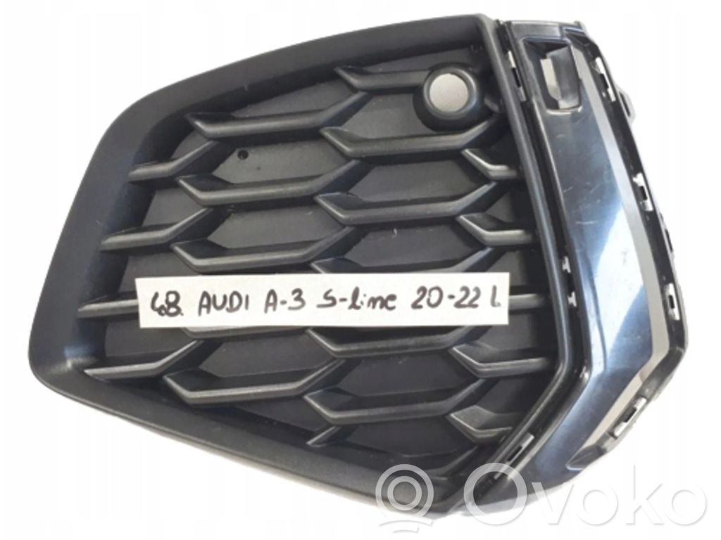 Audi A3 8Y Front bumper lower grill 