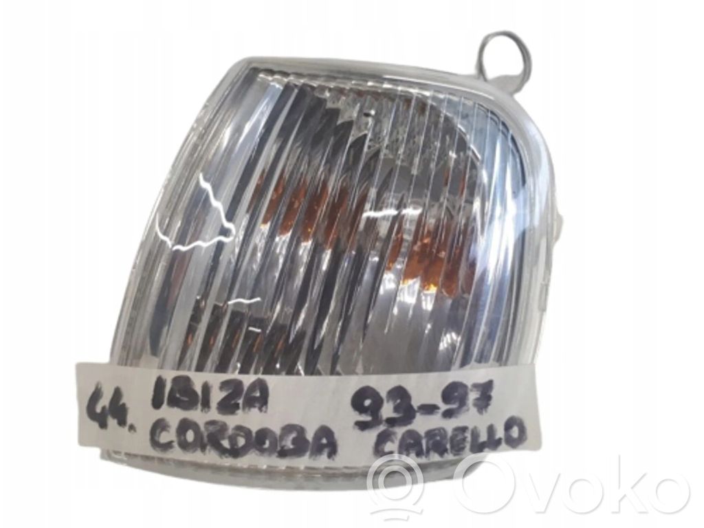 Seat Ibiza II (6k) Kierunkowskaz przedni 