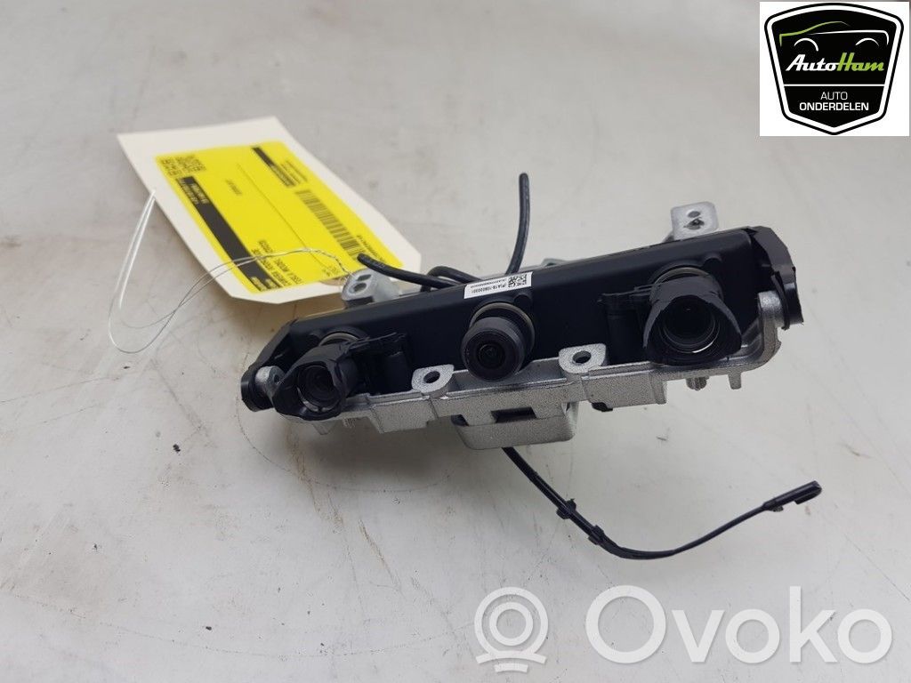Tesla Model Y Windshield/windscreen camera 