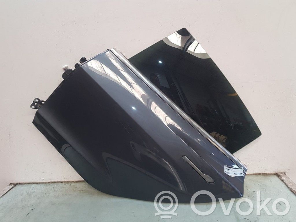 Tesla Model 3 Puerta trasera 