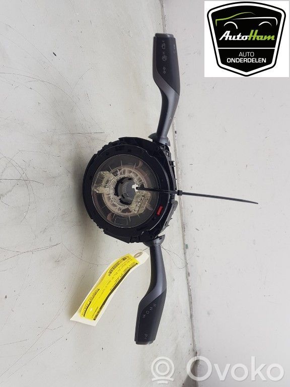 Tesla Model 3 Steering wheel buttons/switches 