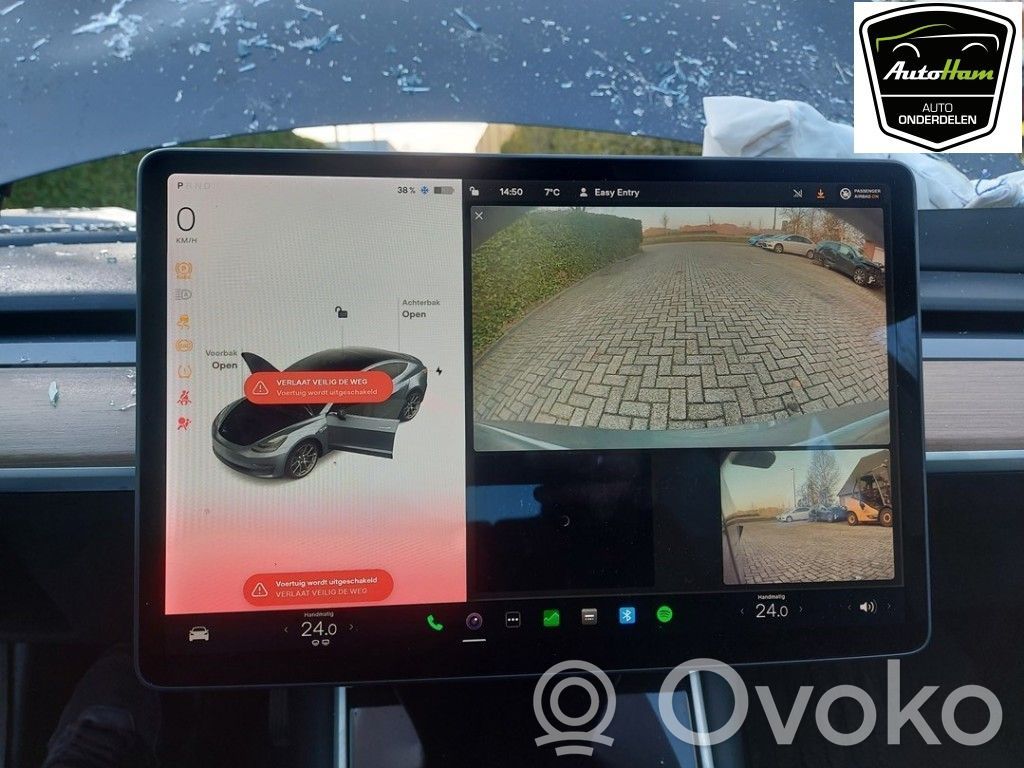 Tesla Model 3 Bedieneinheit Controller Multimedia 