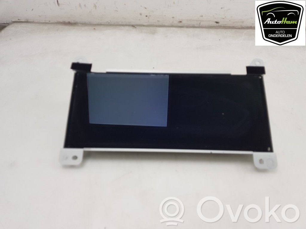 Tesla Model X Geschwindigkeitsmesser Cockpit 