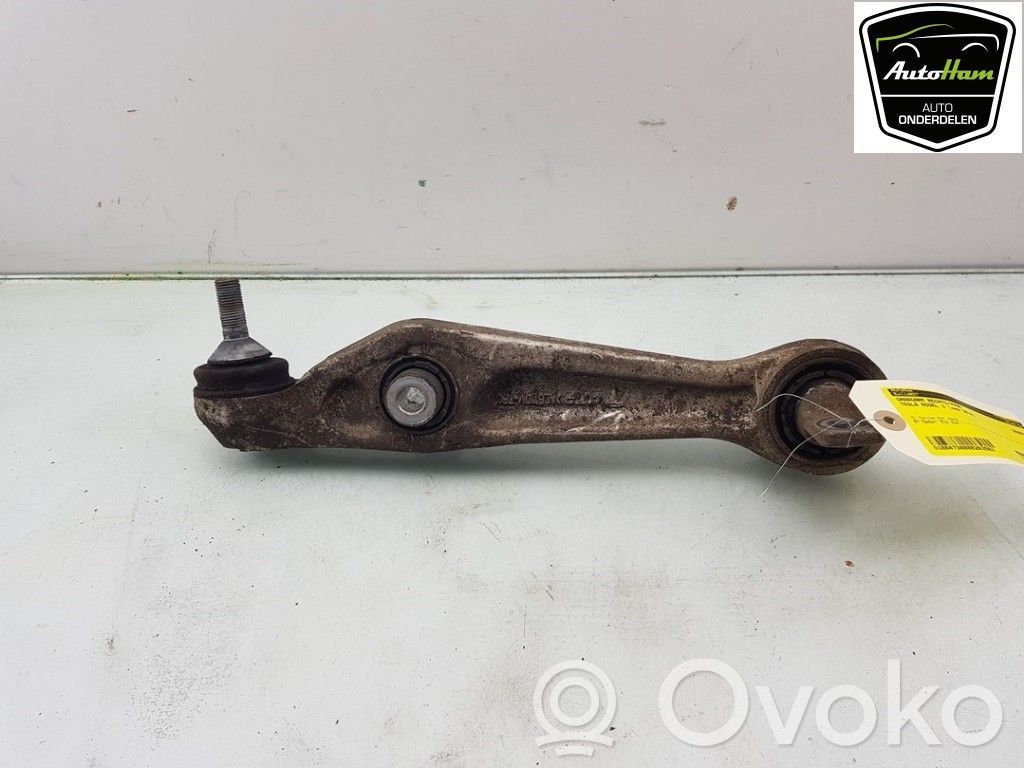 Tesla Model 3 Рычаг 