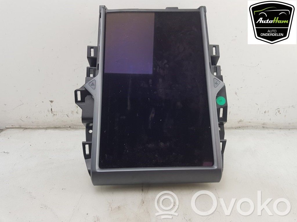 Tesla Model X Head unit multimedia control 