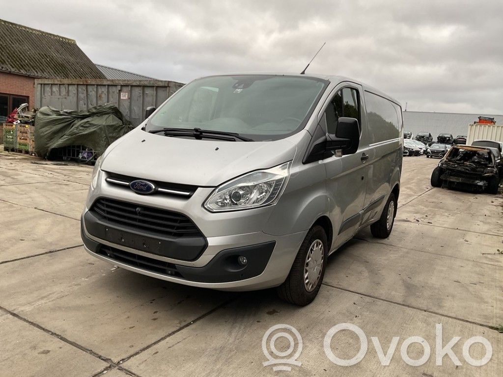 Ford Transit Custom Spārns 