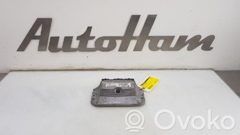 Renault Clio III Engine control unit/module 