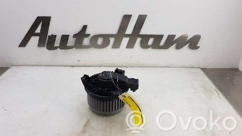 Suzuki Swift I Wentylator nawiewu / Dmuchawa 