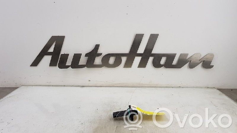 Opel Agila B Przepływomierz masowy powietrza MAF 