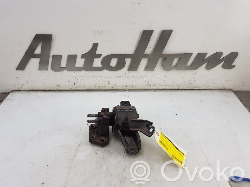Engine mount bracket   1R000HFM1B,218301R000,1R000HFM1B,218301R000