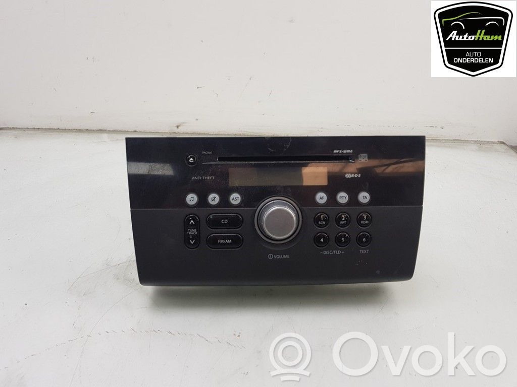 Suzuki Swift I Radio / CD-Player / DVD-Player / Navigation 