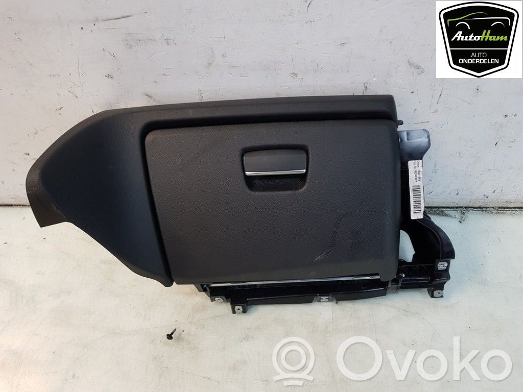 BMW 1 E81 E87 Glove box 