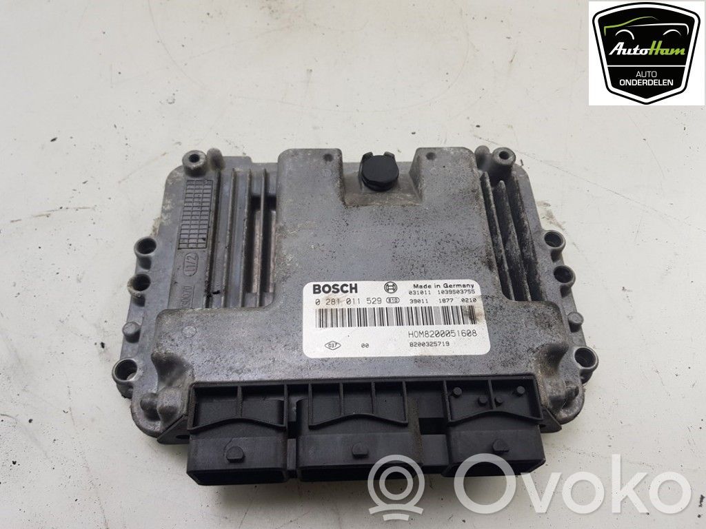 Renault Trafic II (X83) Engine control unit/module 