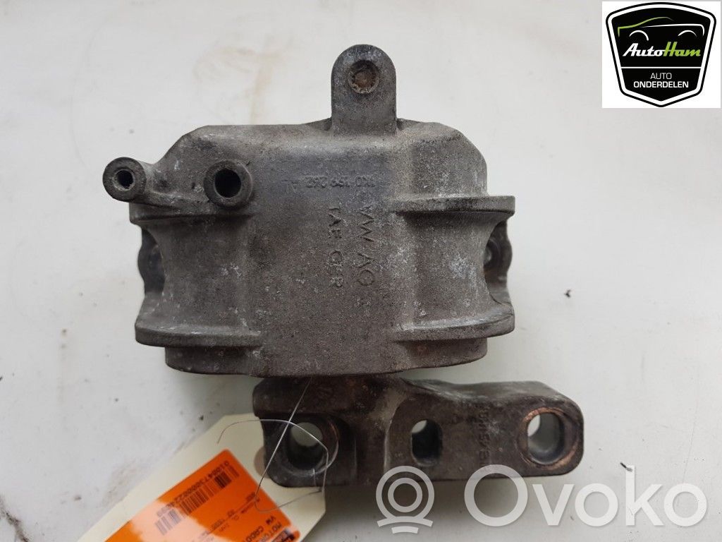 Volkswagen Caddy Supporto di montaggio del motore 