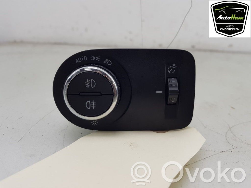 Opel Grandland X Comutator lumini 