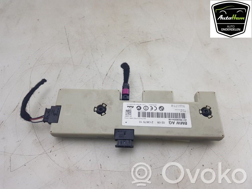 BMW 3 E92 E93 Aerial antenna amplifier 