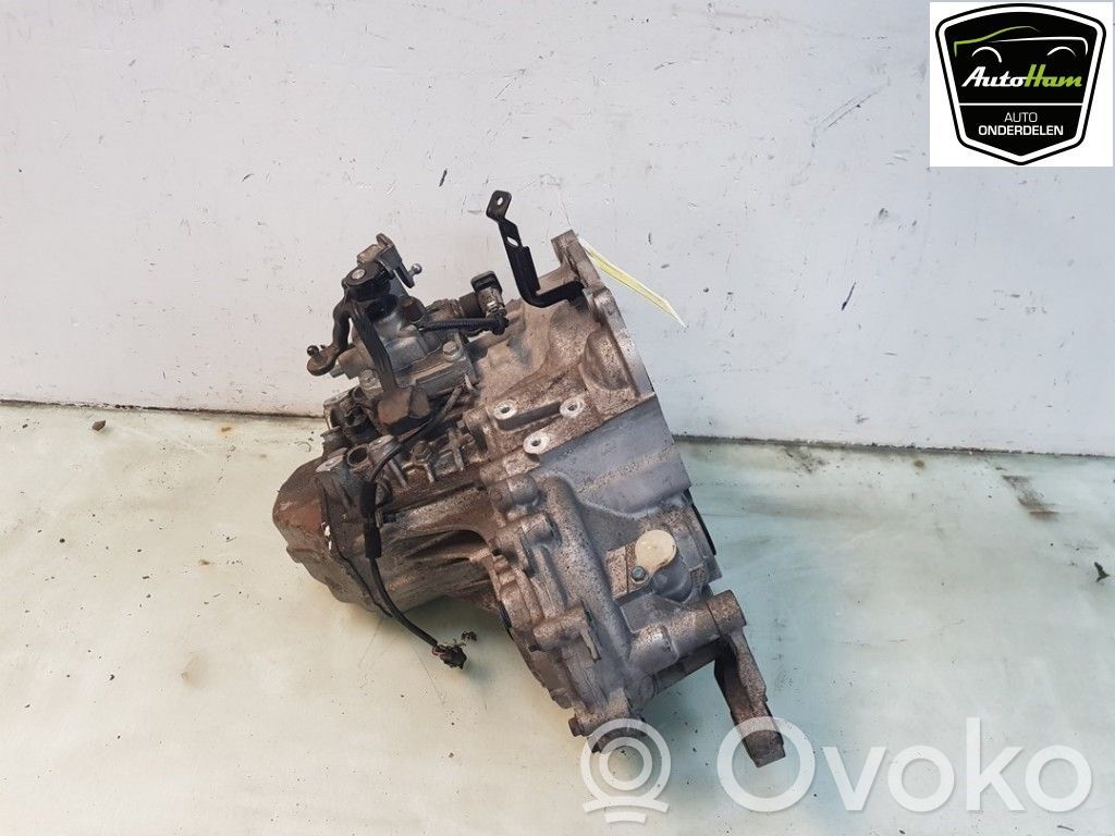 Opel Karl Manualna 5-biegowa skrzynia biegów 