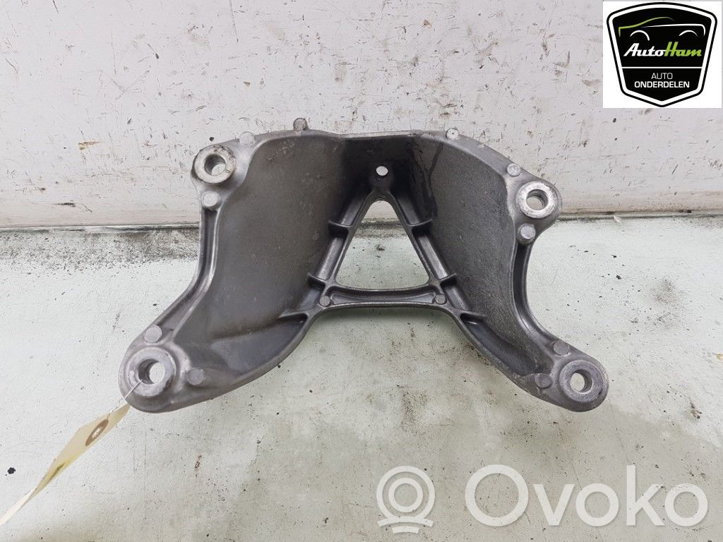 Audi A4 S4 B9 Supporto di montaggio del motore