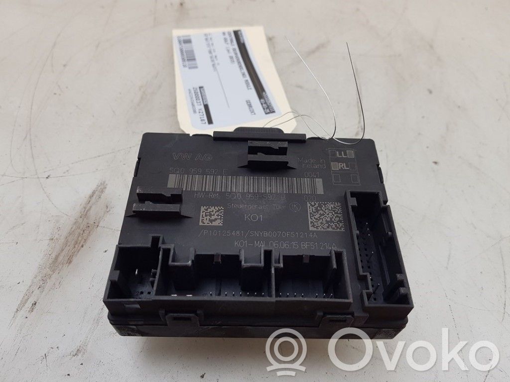 Volkswagen Golf VII Unitate/modul de comandă închidere centralizată 