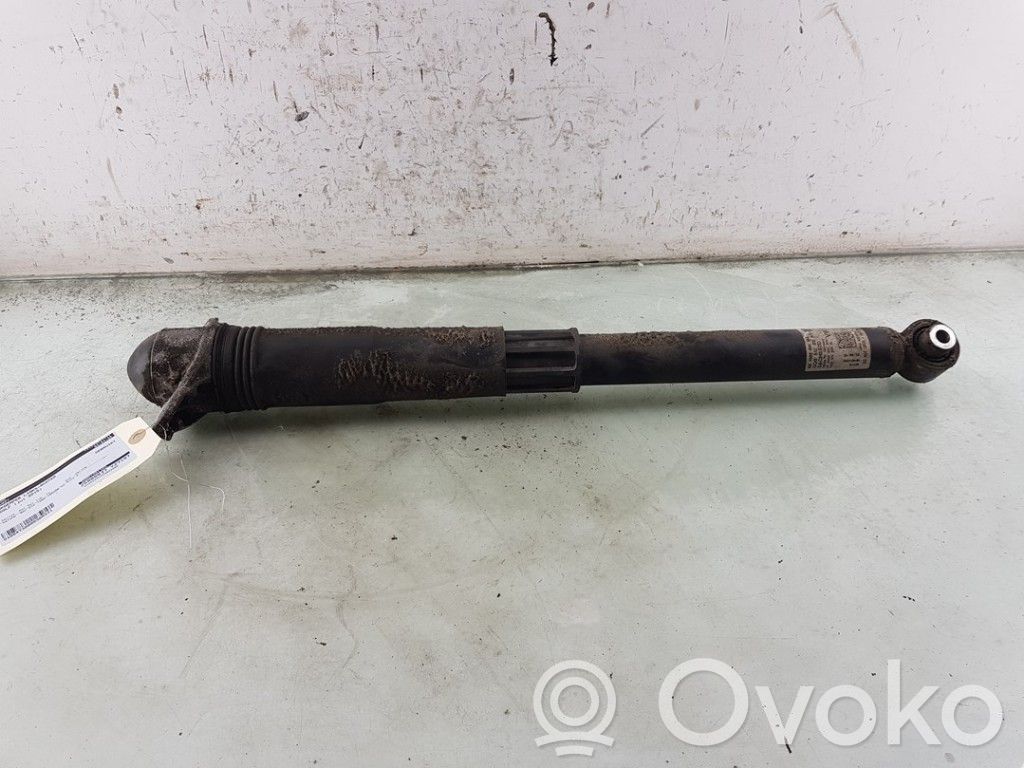 Volkswagen Golf VII Amortyzator tylny 