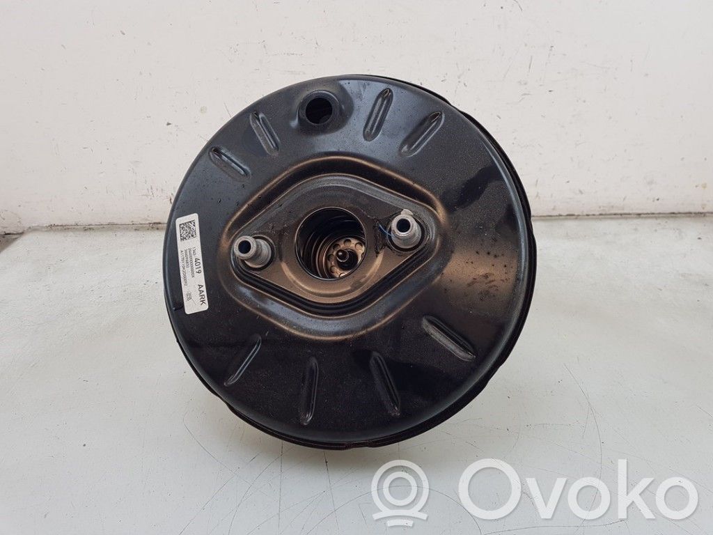 Opel Astra K Jarrutehostin 