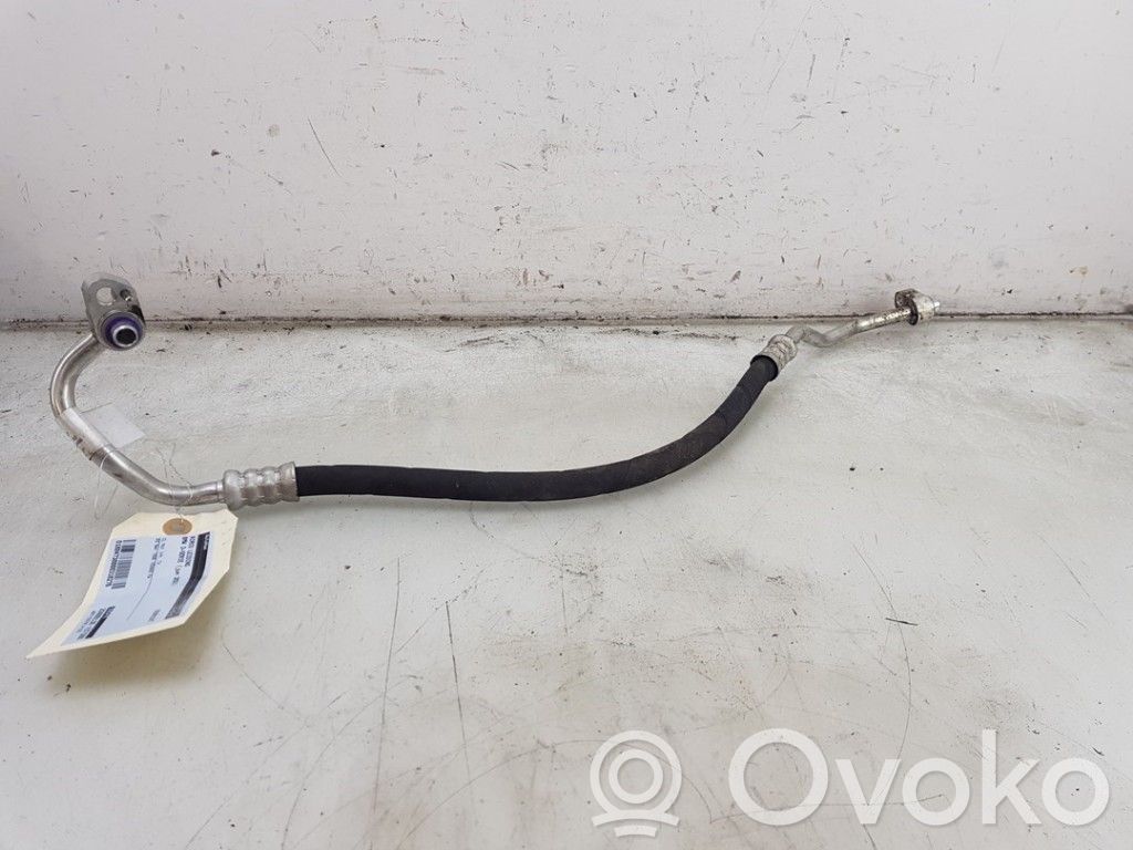 BMW 3 G20 G21 Ilmastointilaitteen putki (A/C) 