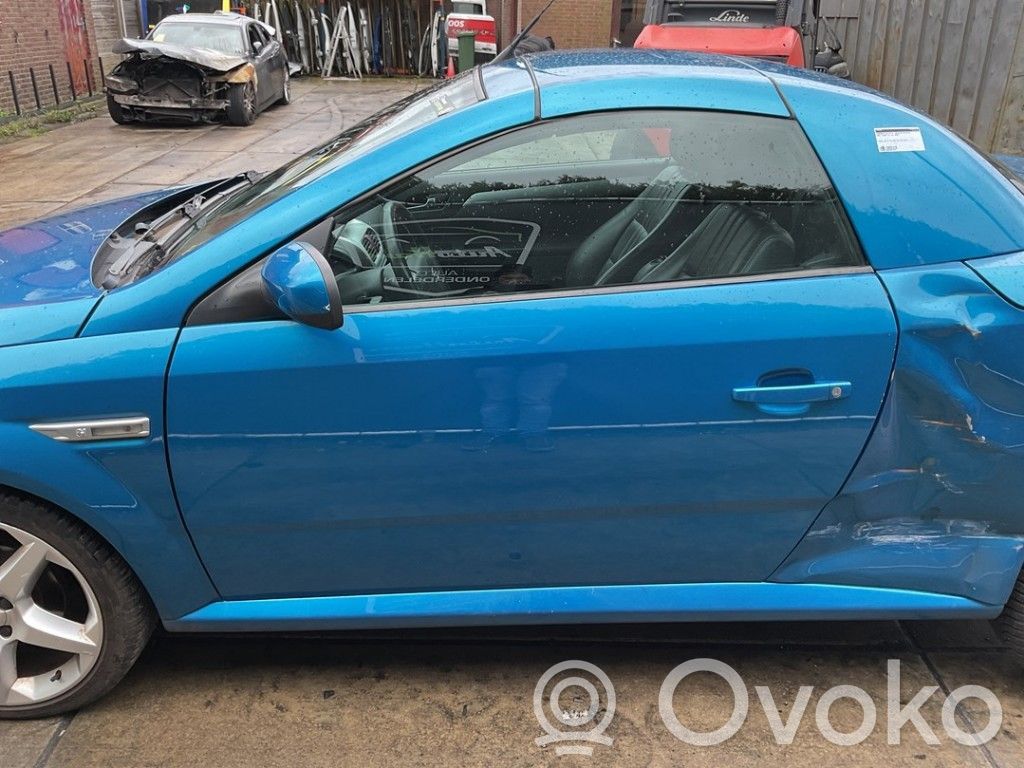 Opel Tigra B Дверь 