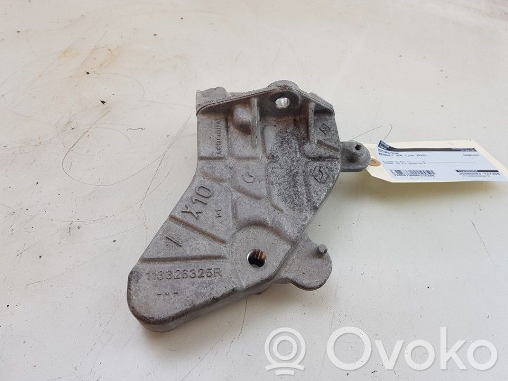 Renault Zoe Engine mount bracket 