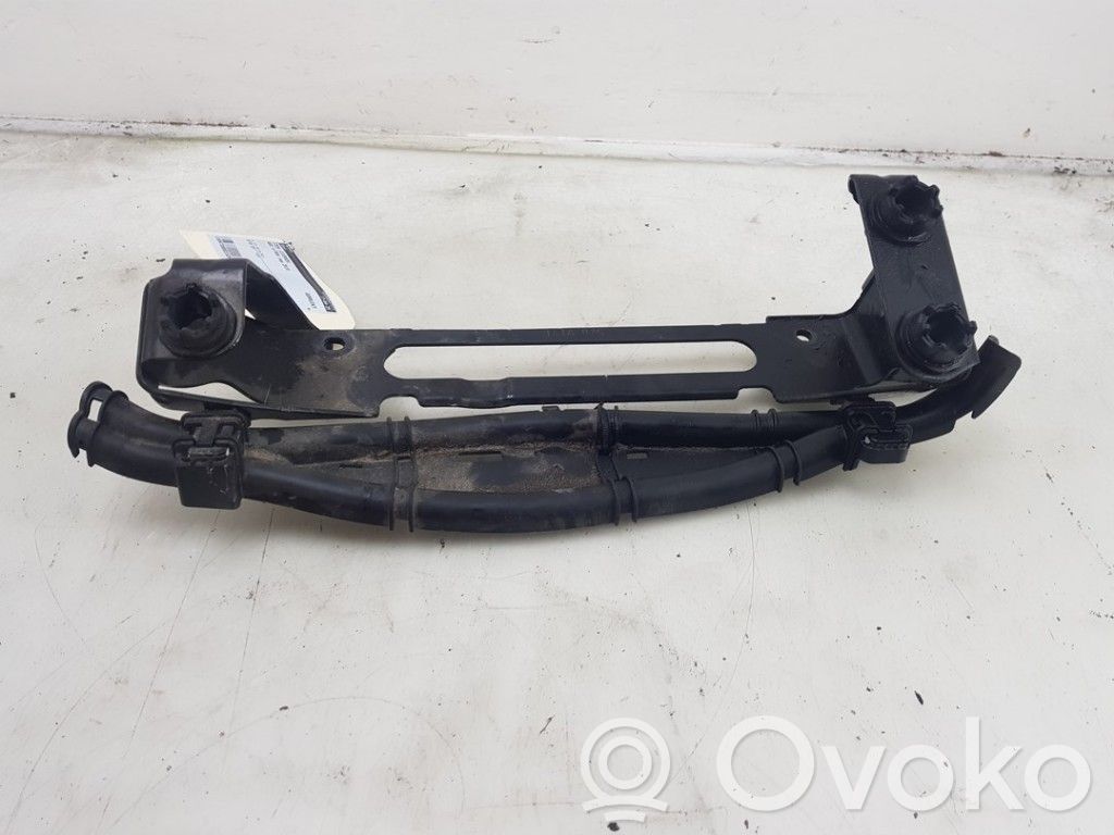 Audi e-tron Other under body part 