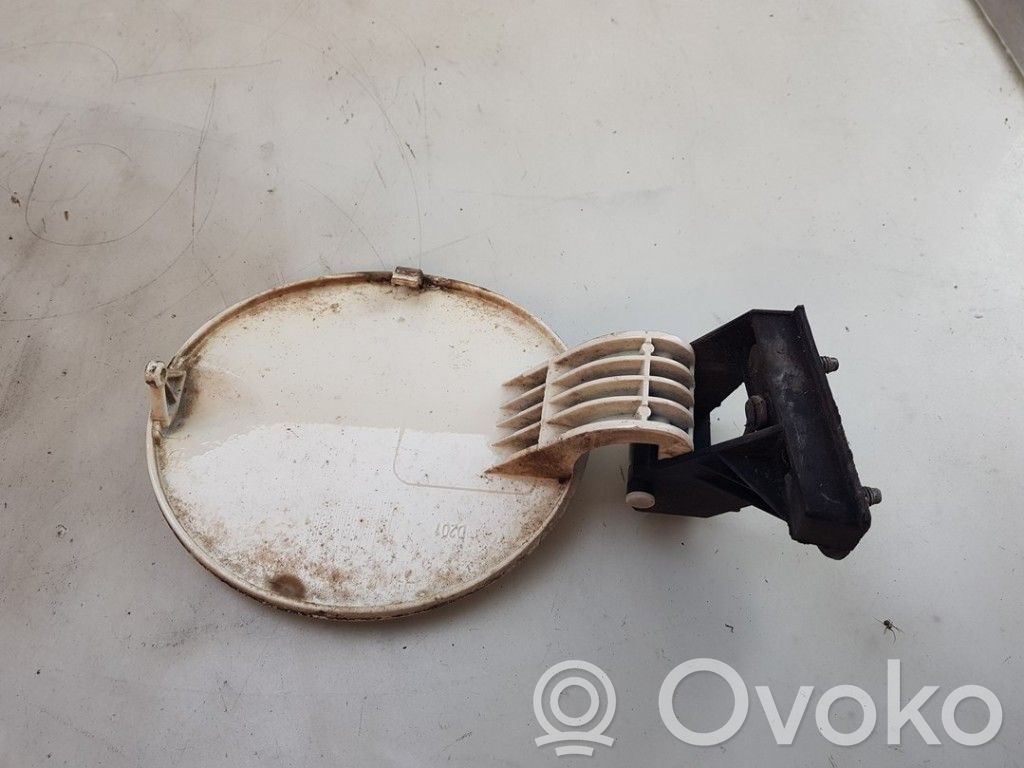 Fiat 500 Klapka wlewu paliwa 