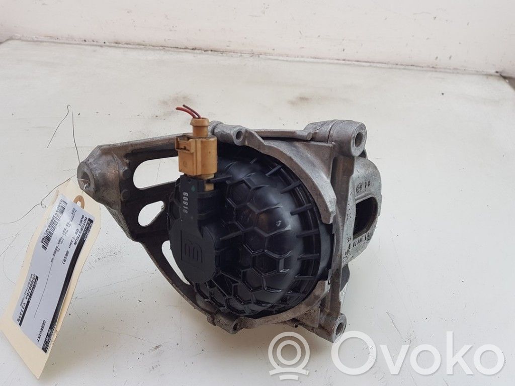 Audi Q5 SQ5 FY Engine mount bracket 