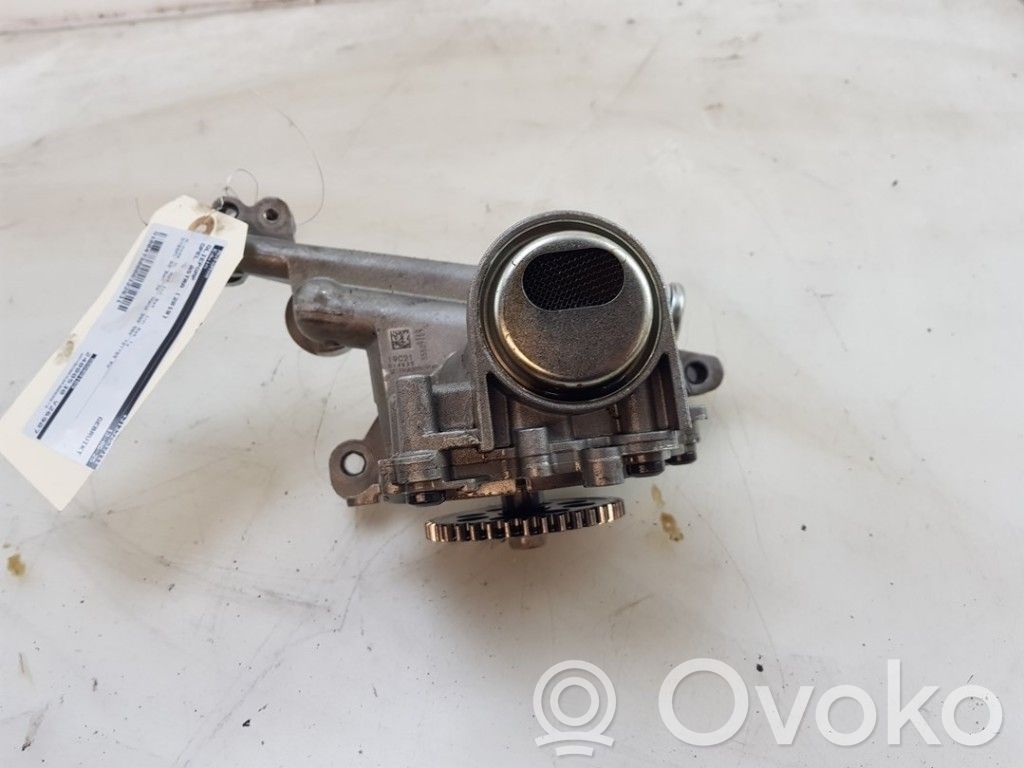 Opel Astra K Öljypumppu 