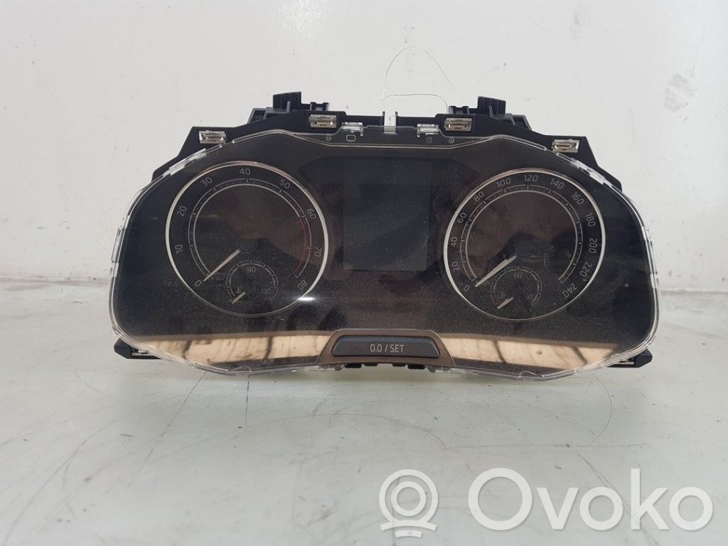 Skoda Scala Compteur de vitesse tableau de bord 