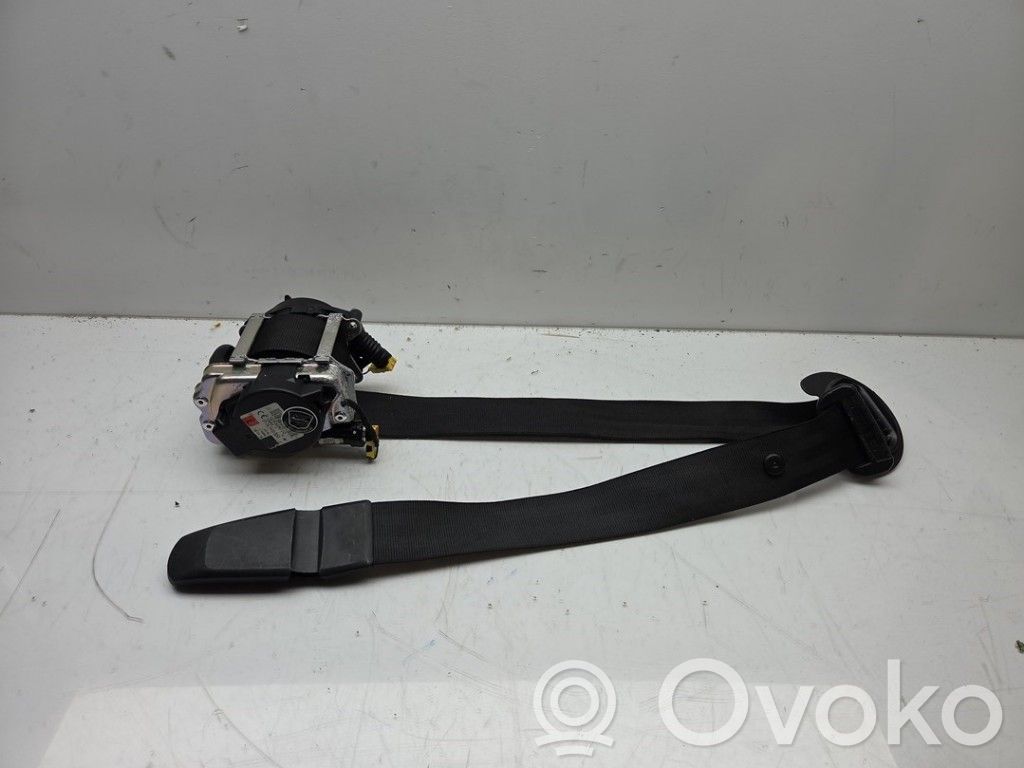Audi A4 S4 B9 Cinturón delantero 