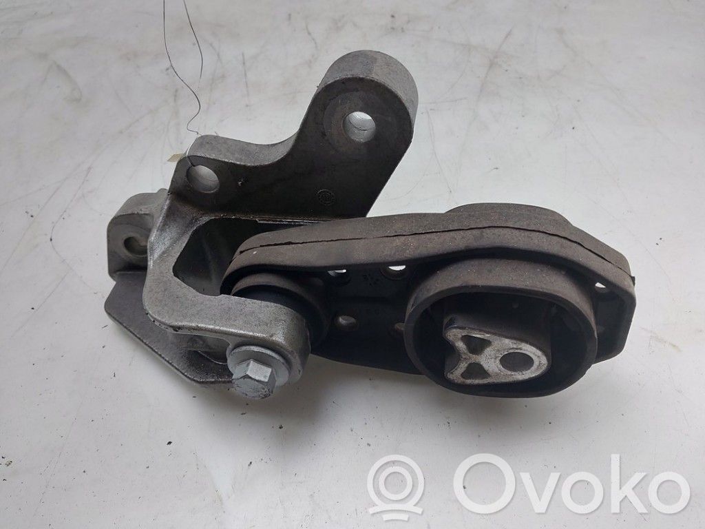 Ford Fiesta Gearbox mounting bracket 